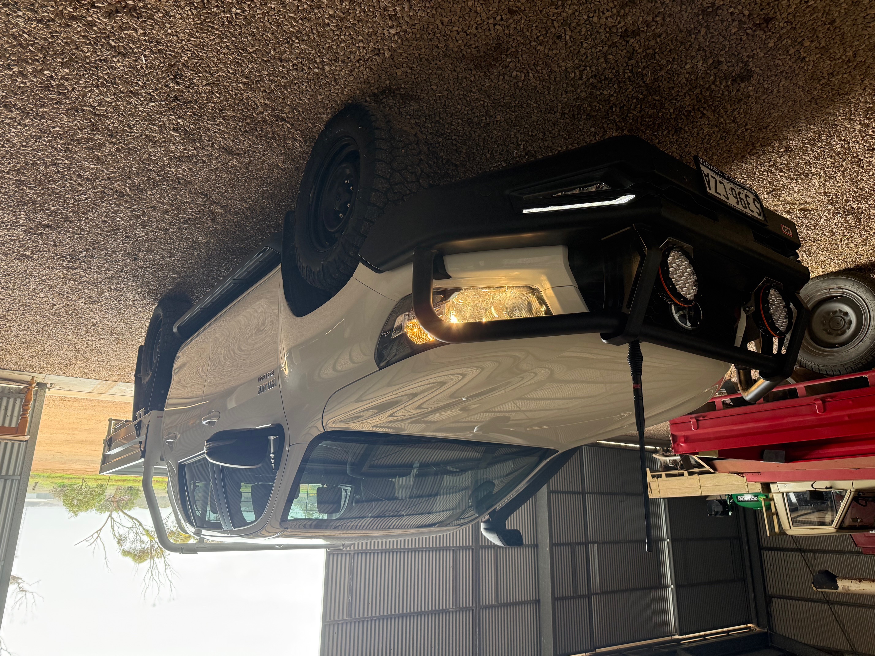 HILUX 2